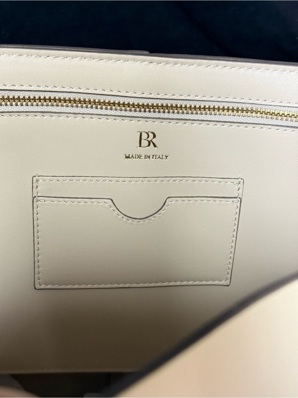 Banana Republic Vida Oversized Cream Leather Shoulder Tote - Picture 4 of 4